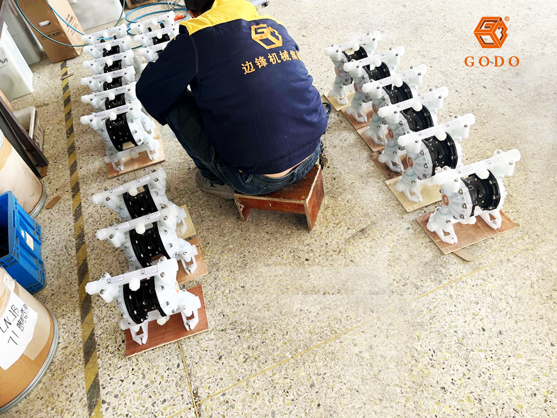 bơm vận chuyển hóa chất